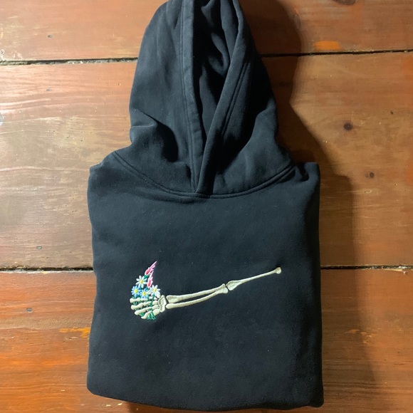 Nike ‘BONE’ Embroidered Hoodie XL Men’s - Picture 3 of 3